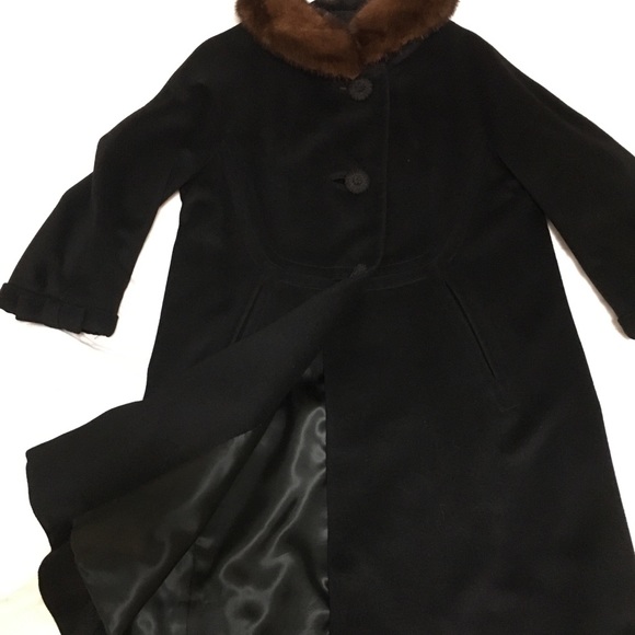 Vintage coat with fur collar (xs-small) - Picture 10 of 16